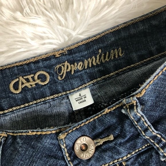 Cato Cropped Jeans Sz 4 Embroidered Pockets - Picture 4 of 7